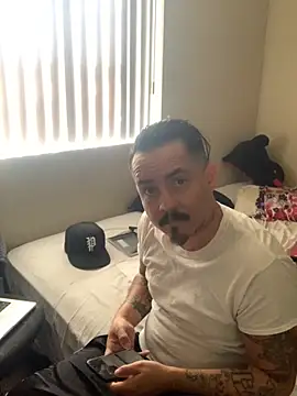 Snapshot of PeterGrandee chatting on September 2025 05:48:01 PM PeterGrandee online show from September 2025 05:48:01 PM