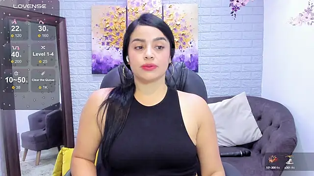 Paula Desousa online show from February 2025 07:41:02 PM