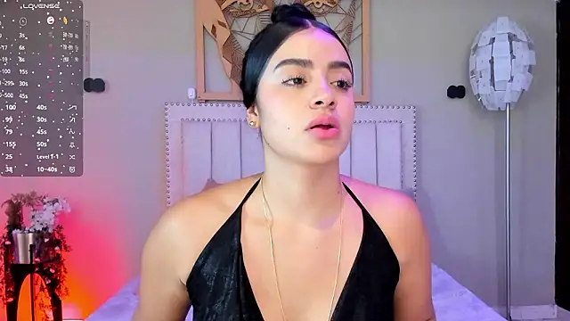 Paula Desousa online show from March 2026 08:03:02 PM