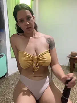 hotcookie28 online show from September 2025 11:26:01 AM