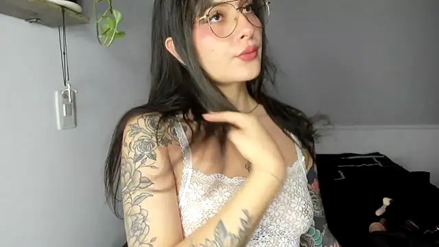 Snapshot of SweetBaby_nkl chatting on April 2026 03:09:01 AM SweetBaby nkl online show from April 2026 03:09:01 AM