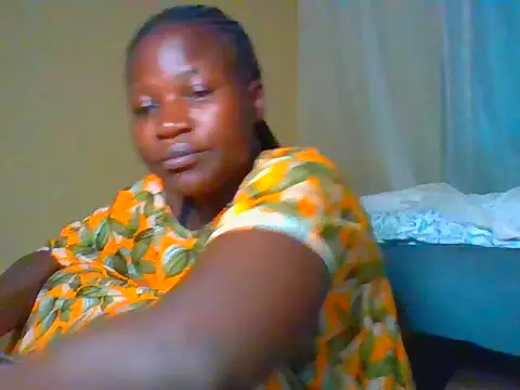 Snapshot of prettychic5 chatting on April 2026 03:14:02 PM prettychic5 online show from April 2026 03:14:02 PM