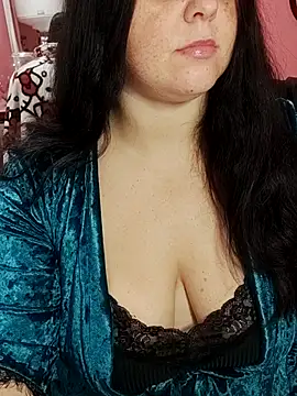 ErikaVlovely online show from October 2025 07:57:02 PM