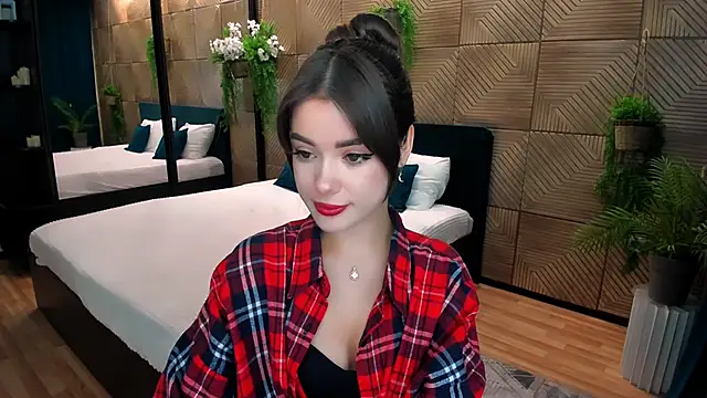 Snapshot of PutOnRepeat chatting on November 2025 01:04:01 AM PutOnRepeat online show from November 2025 01:04:01 AM