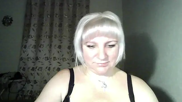 MeilomaWesa online show from December 2025 03:17:02 PM