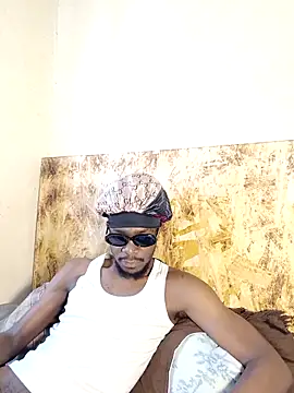 Snapshot of BIGDICKMULLAH chatting on April 2026 07:03:02 AM BIGDICKMULLAH online show from April 2026 07:03:02 AM