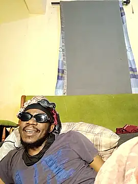 Snapshot of BIGDICKMULLAH chatting on May 2026 12:16:02 AM BIGDICKMULLAH online show from May 2026 12:16:02 AM