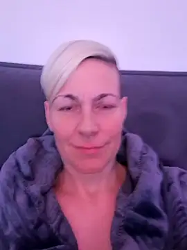 DarleenHot online show from December 2024 08:17:01 PM