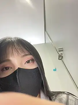 Snapshot of Asia-Lynn chatting on July 2026 10:52:01 AM Asia-Lynn online show from July 2026 10:52:01 AM
