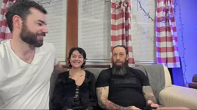 Snapshot of StevenRiseNYC chatting on February 2025 02:15:01 AM StevenRiseNYC online show from February 2025 02:15:01 AM