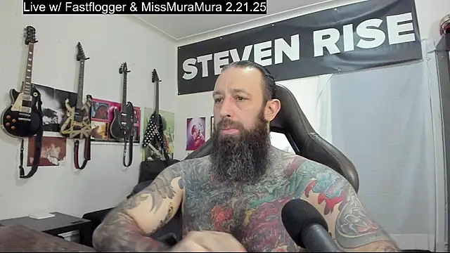 Snapshot of StevenRiseNYC chatting on February 2025 06:37:02 PM StevenRiseNYC online show from February 2025 06:37:02 PM