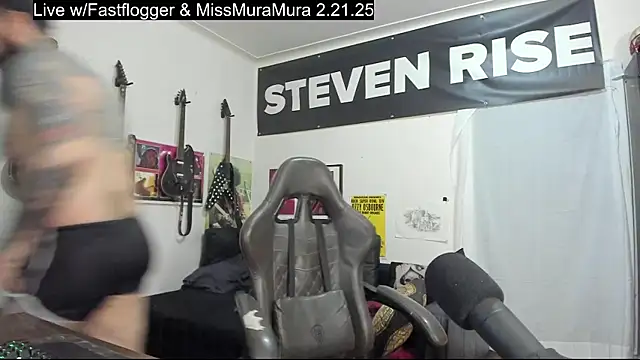 Snapshot of StevenRiseNYC chatting on February 2025 02:12:02 AM StevenRiseNYC online show from February 2025 02:12:02 AM