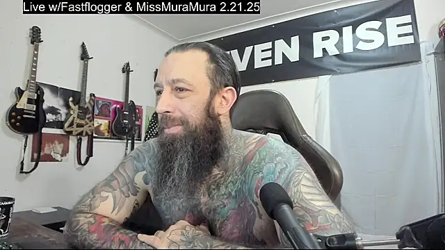 Snapshot of StevenRiseNYC chatting on February 2025 01:19:02 PM StevenRiseNYC online show from February 2025 01:19:02 PM