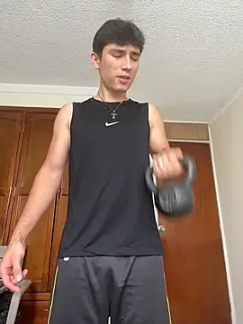 Snapshot of ChicoMaloFfF chatting on March 2026 02:35:02 PM ChicoMaloFfF online show from March 2026 02:35:02 PM