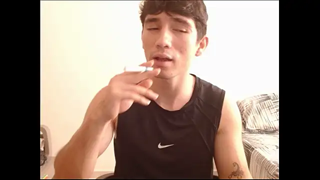 Snapshot of ChicoMaloFfF chatting on March 2026 08:15:01 PM ChicoMaloFfF online show from March 2026 08:15:01 PM