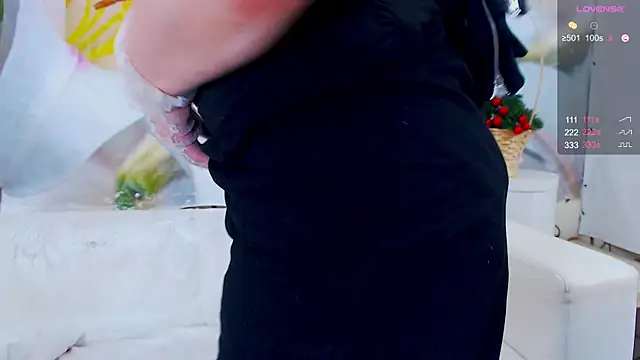 Lilly Diaz online show from March 2026 03:23:02 AM