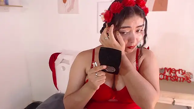  Kim  M online show from December 2024 04:39:02 PM