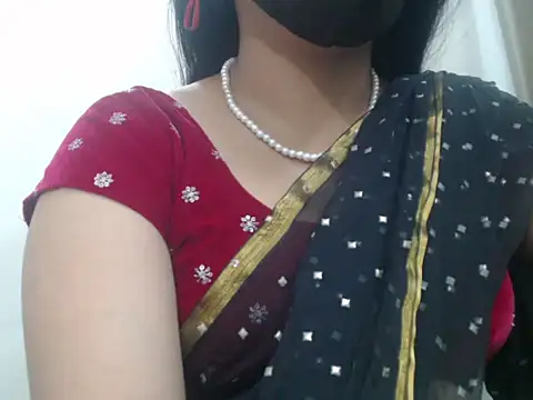 Snapshot of Lovely_Siri_23 chatting on April 2026 10:21:01 AM Lovely Siri 23 online show from April 2026 10:21:01 AM