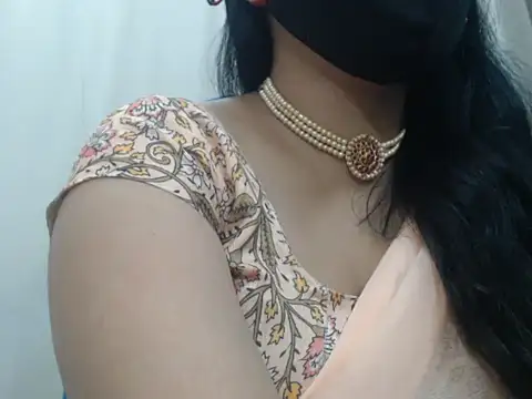 Snapshot of Lovely_Siri_23 chatting on July 2026 11:17:02 AM Lovely Siri 23 online show from July 2026 11:17:02 AM