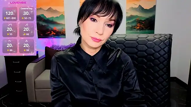 Sofia Ford online show from October 2025 01:25:01 PM