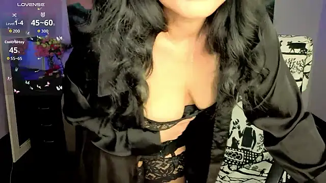 Sofia Ford online show from April 2026 01:52:02 PM