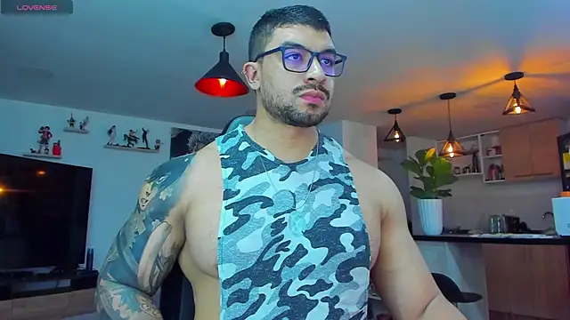 Michael Diamond online show from March 2025 02:39:01 AM