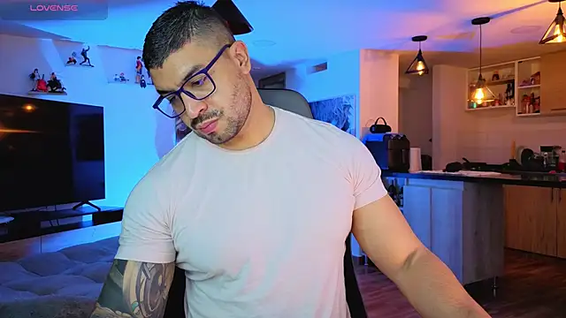 Michael Diamond online show from September 2025 03:22:01 AM