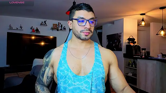 Snapshot of Michael_Diamond chatting on March 2026 02:26:01 AM Michael Diamond online show from March 2026 02:26:01 AM