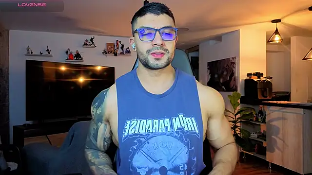 Snapshot of Michael_Diamond chatting on March 2026 02:27:02 AM Michael Diamond online show from March 2026 02:27:02 AM