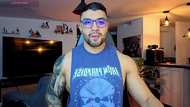 Snapshot of Michael_Diamond chatting on March 2026 02:37:01 AM Michael Diamond online show from March 2026 02:37:01 AM