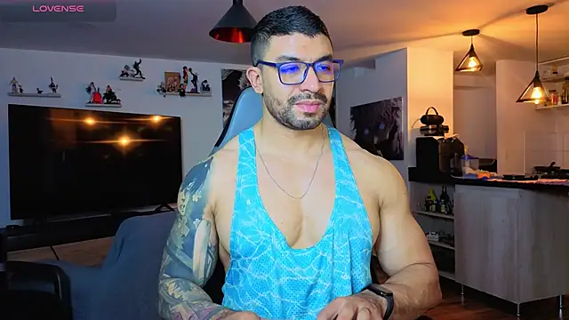 Snapshot of Michael_Diamond chatting on March 2026 02:04:01 AM Michael Diamond online show from March 2026 02:04:01 AM