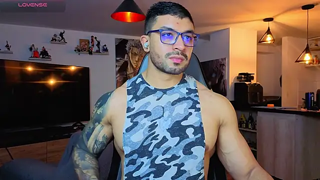 Snapshot of Michael_Diamond chatting on March 2026 01:55:02 AM Michael Diamond online show from March 2026 01:55:02 AM