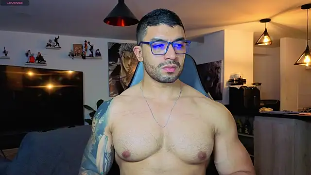 Snapshot of Michael_Diamond chatting on April 2026 04:38:02 AM Michael Diamond online show from April 2026 04:38:02 AM