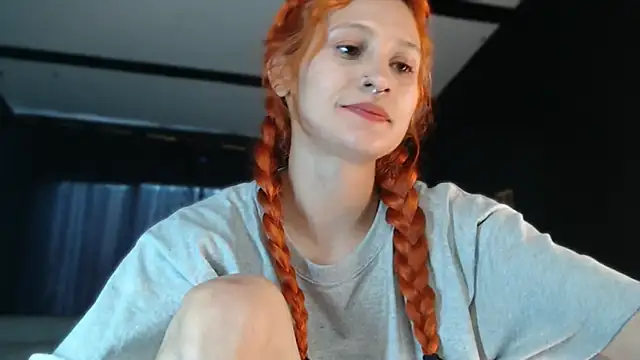 skinny Raven online show from March 2026 10:05:02 PM