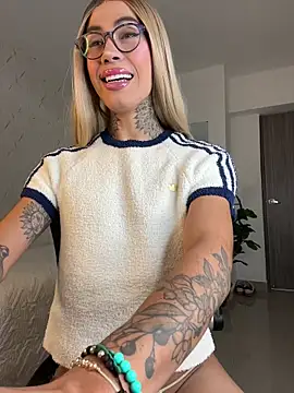 Snapshot of Miss_sagitario chatting on April 2026 12:10:01 PM Miss sagitario online show from April 2026 12:10:01 PM