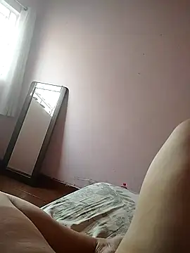 Snapshot of loiradiva29 chatting on January 2025 07:59:02 PM loiradiva29 online show from January 2025 07:59:02 PM