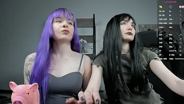 ReiYosimoto online show from January 2026 07:11:01 PM