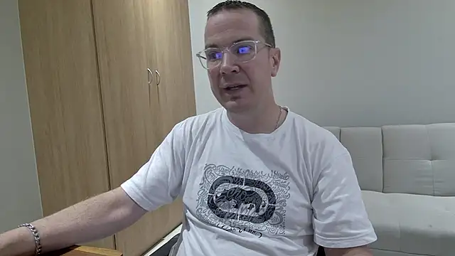 Snapshot of BrettJ81 chatting on March 2026 02:54:01 PM BrettJ81 online show from March 2026 02:54:01 PM