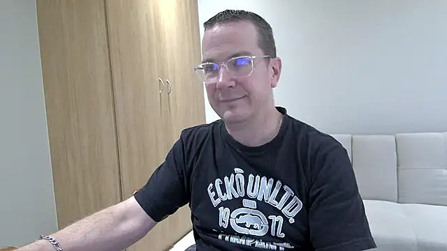 Snapshot of BrettJ81 chatting on April 2026 02:11:02 PM BrettJ81 online show from April 2026 02:11:02 PM