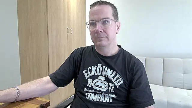 Snapshot of BrettJ81 chatting on April 2026 11:52:02 AM BrettJ81 online show from April 2026 11:52:02 AM