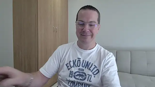 Snapshot of BrettJ81 chatting on May 2026 11:59:02 AM BrettJ81 online show from May 2026 11:59:02 AM