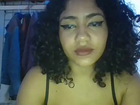 Snapshot of savanahottie chatting on November 2025 12:49:01 PM savanahottie online show from November 2025 12:49:01 PM