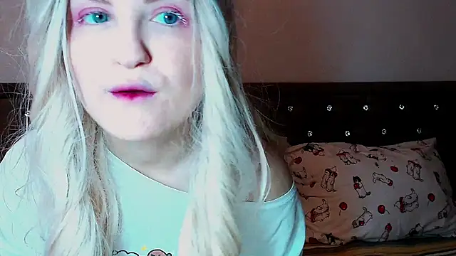 Snapshot of Sara4uu chatting on September 2025 10:21:02 PM Sara4uu online show from September 2025 10:21:02 PM