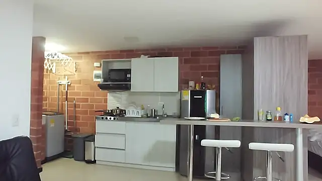 warrenkener online show from March 2026 12:12:01 AM