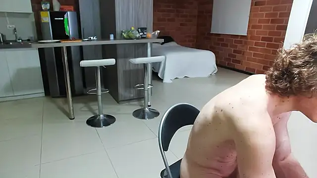 Snapshot of warrenkener chatting on March 2026 02:04:02 AM warrenkener online show from March 2026 02:04:02 AM