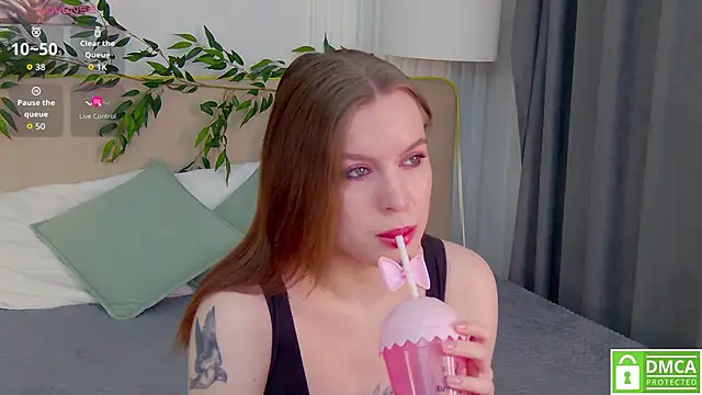 Snapshot of AmaliaBell chatting on November 2025 01:10:01 PM AmaliaBell online show from November 2025 01:10:01 PM