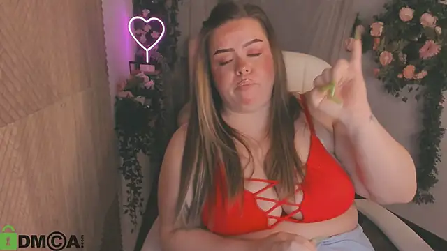 Snapshot of Sheila_queen_ chatting on March 2025 03:36:02 AM Sheila queen online show from March 2025 03:36:02 AM