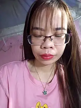 Snapshot of __Mai-love19__ chatting on February 2025 01:02:01 AM   Mai-love19   online show from February 2025 01:02:01 AM