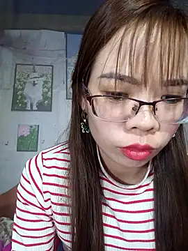 Snapshot of __Mai-love19__ chatting on February 2025 06:23:01 AM   Mai-love19   online show from February 2025 06:23:01 AM