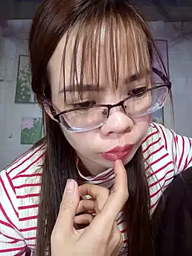 Snapshot of __Mai-love19__ chatting on February 2025 10:17:02 AM   Mai-love19   online show from February 2025 10:17:02 AM